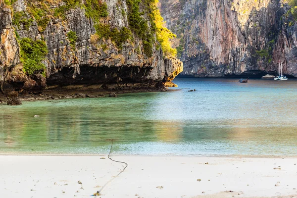 Bahía Maya en Tailandia —  Fotos de Stock