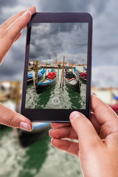 Venetië fotograferen met een smartphone — Stockfoto