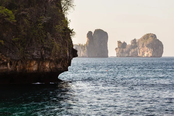 Baia tropicale in Thailandia — Foto Stock