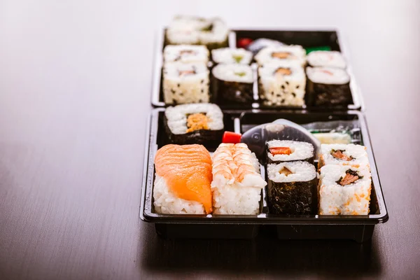 Bento Sushi box masada — Stok fotoğraf