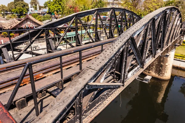 Brücke am Fluss kway — Stockfoto