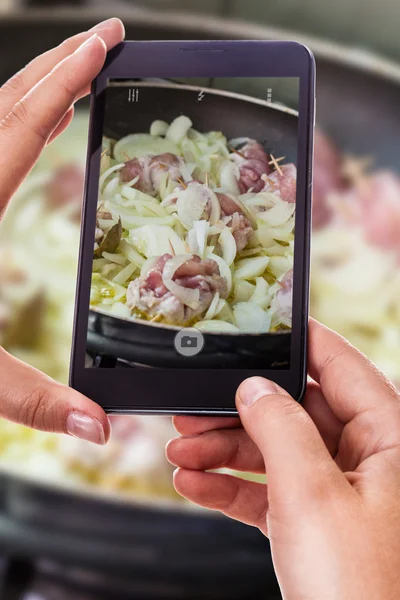 Photographing food in a pan — Stock Photo, Image