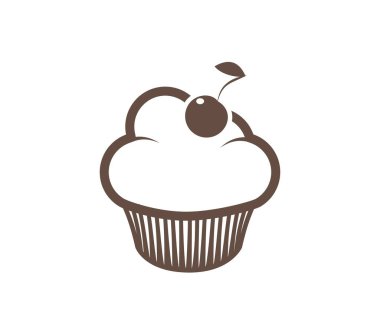 Krem şantili ve kirazlı kek.