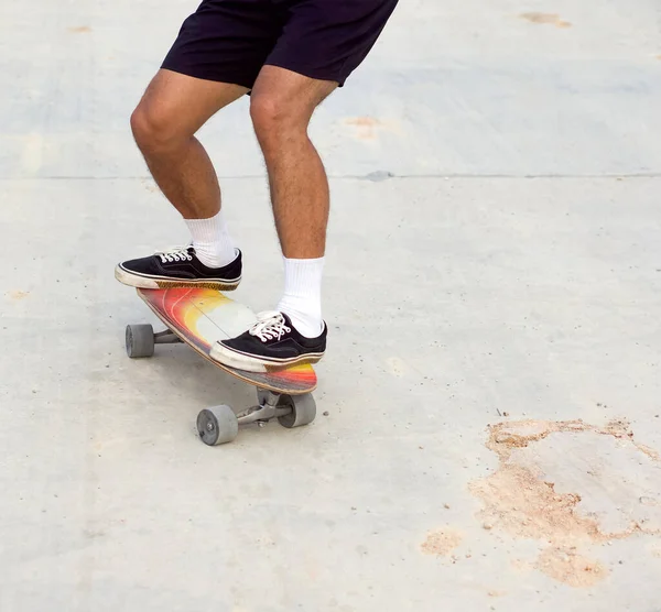 Skateboarding Povrchu Silnice Špínou Pískem Může Způsobit Nehoda Uklouzne Spadne — Stock fotografie