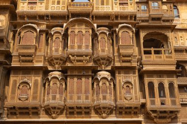 Patwon ki Haveli 'nin dış mimarisi, jaisalmer, Rajasthan, Hindistan.