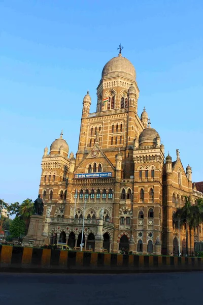 Chhatrapati Shivaji Terminus ook bekend onder zijn vroegere naam Victoria Terminus, Mumbai, India. Architectuur is Italiaanse gotische stijl — Stockfoto