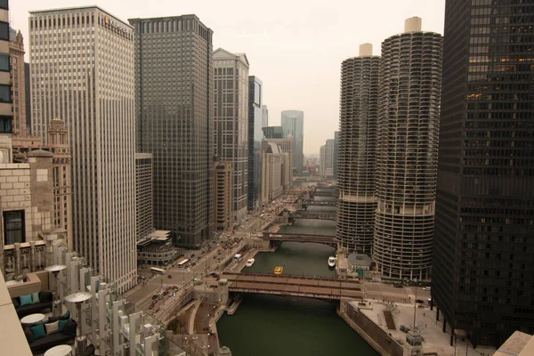 芝加哥市中心的空中景观 美国伊利诺斯州芝加哥的日间拍摄 — 图库照片