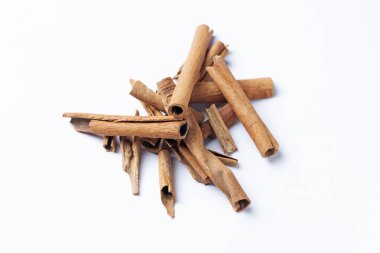 Tarçın, Tarçın verum, Satara, Maharashtra, Hindistan