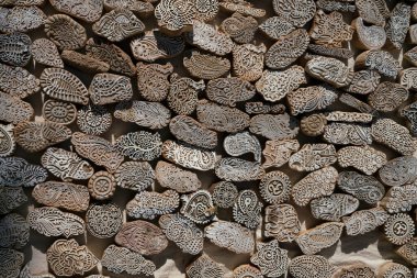 Tekstil baskısı için kullanılan tahta blok baskı pulları, Hindistan