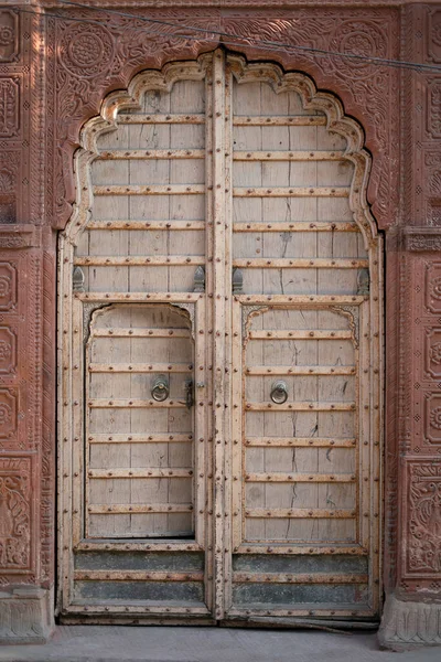 Porta Esculpida Madeira Jodhpur Rajasthan Índia — Fotografia de Stock