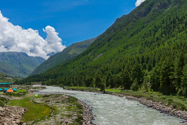 Stany Boku Ledovce Protékají Vesnicí Chitkul Himachal Pradesh Indie — Stock fotografie