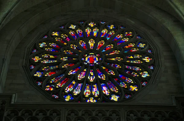 Szklane Okno Katedrze Marcina Nazywane Także Kościołem Marcina Ypres Belgia — Zdjęcie stockowe