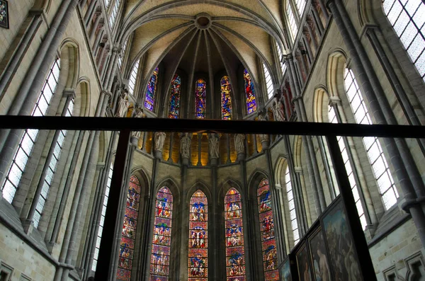 Wnętrze Katedry Marcina Zwanej Także Kościołem Marcina Ypres Belgia Europa — Zdjęcie stockowe