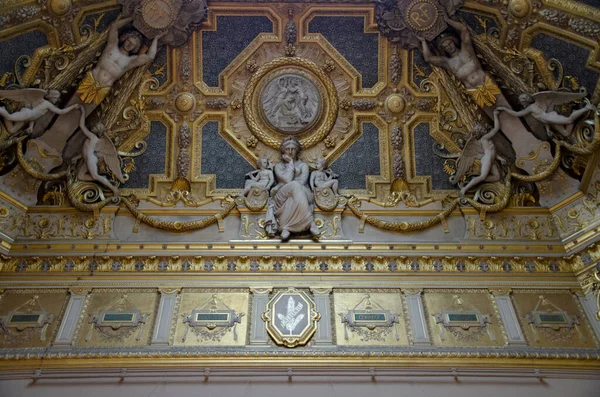 Beautifully Carved Colourful Ceiling Louvre Museum Paris France Europe — Stock Photo, Image