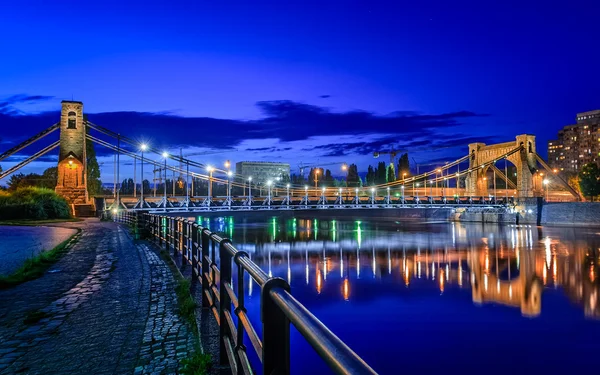 Wroclaw by night (Most Grunwaldzki) — Stock Photo, Image