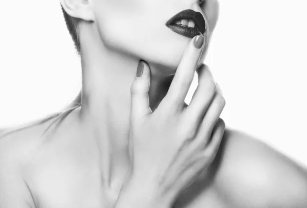 Läppar Skönhet Kvinna Ansikte Med Rött Läppstift Makeup Ren Perfekt — Stockfoto