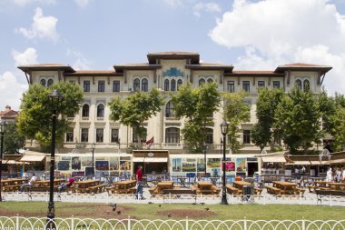 Sultanahmet Meydanı'nda bina yönetim