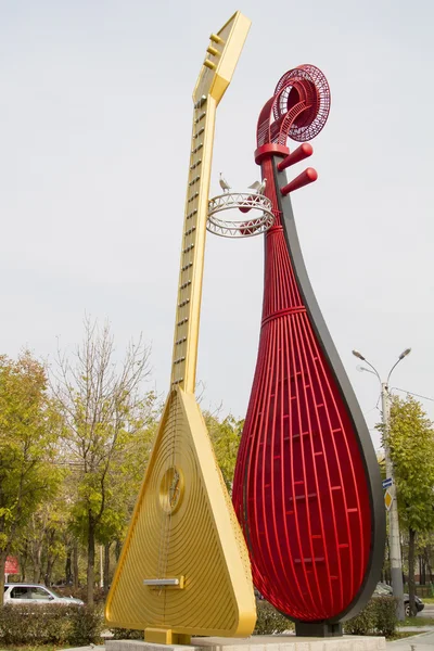 Monument to the Russian-Chinese friendship — Stock Photo, Image