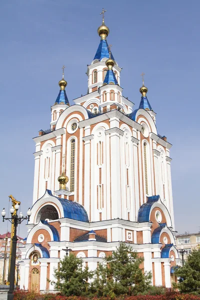 Grado-Khabarovsk kathedraal van de veronderstelling van de moeder van God — Stockfoto