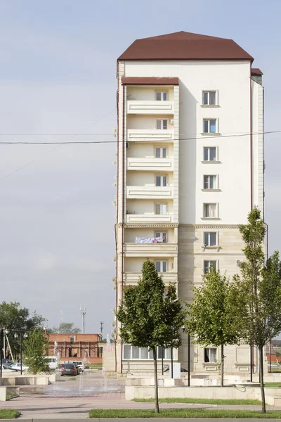 Nouvel immeuble à Grozny — Photo