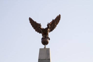 Anıt çift başlı kartal Khabarovsk içinde