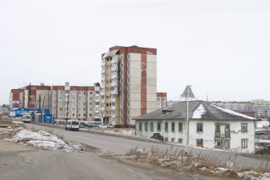 Magadan, Rusya Federasyonu - 22 Aralık: Bina ana cadde üzerinde Sovyet döneminin 22 Aralık 2014 yılında Magadan.