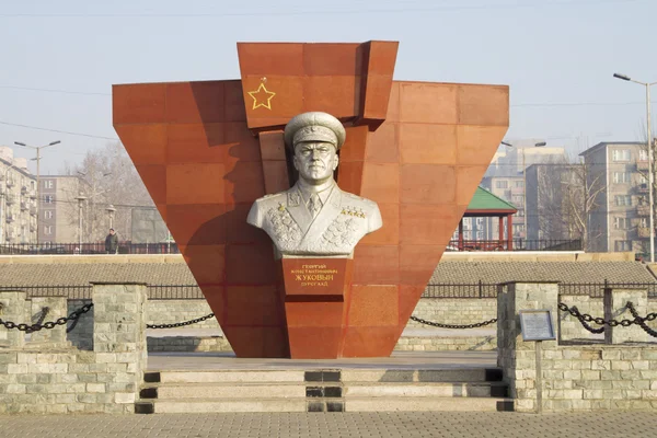 ULAANBAATAR, MONGOLIA - FEBRUARY 3: Monument to Marshal of the Soviet Union Georgy Zhukov on February 3, 2015 in Ulaanbaatar. — Stock Photo, Image