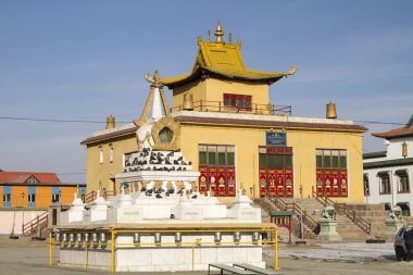 Budist manastır Gandantekchinling (Gandan bölgesinde Datsans Dechengalpa (Kalachakra Tapınağı))