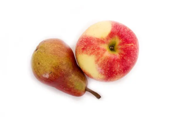 Ripe apple and pear on a white background — Stock Photo, Image
