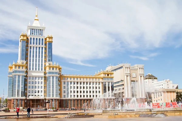 Saransk, Rusya Federasyonu - 9 Mayıs: Modern Mordovia devlet Universi bina