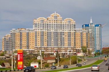 Saransk, Rusya Federasyonu - 9 Mayıs: Yeni modern Daire 9 Mayıs karmaşık,