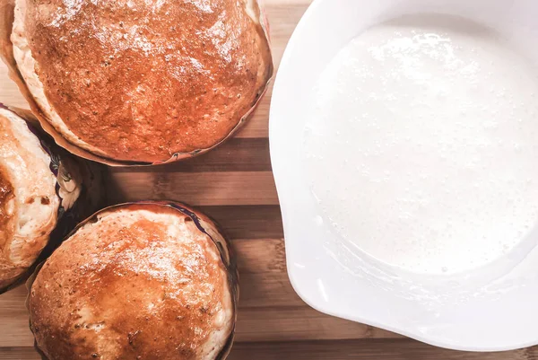 Mutlu Paskalya bayramları tavşan yumurtaları Paskalya pastası