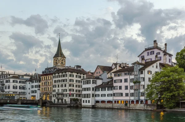 Terraplén del río Limmat, Zurich —  Fotos de Stock