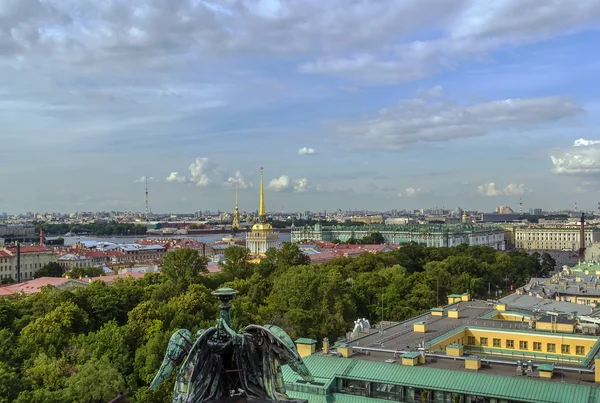 Uitzicht op Sint Petersburg, Rusland — Stockfoto