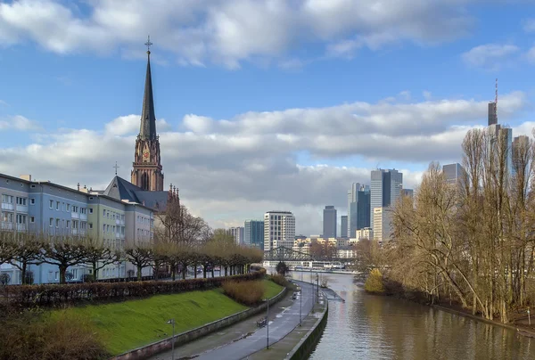 Vista de Dreikonigskirche, Frankfurt — Fotografia de Stock