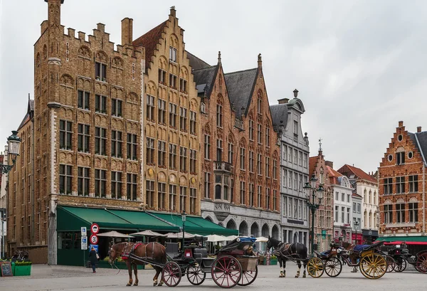 Markt (marktplein) van Brugge, België — Stockfoto