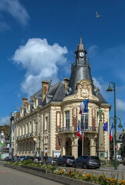 Ayuntamiento de Trouville-sur-Mer, Francia — Foto de Stock