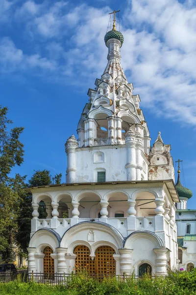 Campanilla Iglesia Natividad Cristo Yaroslavl Rusia —  Fotos de Stock