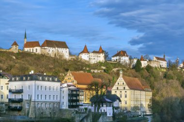 Salzach Nehri, Yukarı Bavyera, Almanya 'dan Burghausen manzarası