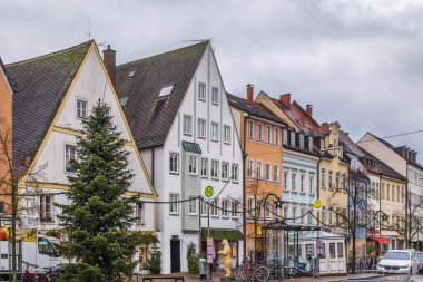 Freising City Center, Almanya 'da tarihi evleri olan bir sokak.