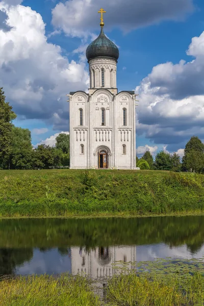 Kerk Van Voorspraak Van Heilige Maagd Aan Rivier Nerl Een — Stockfoto