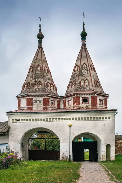 ロシア スズダル ローブ修道院の聖門 — ストック写真