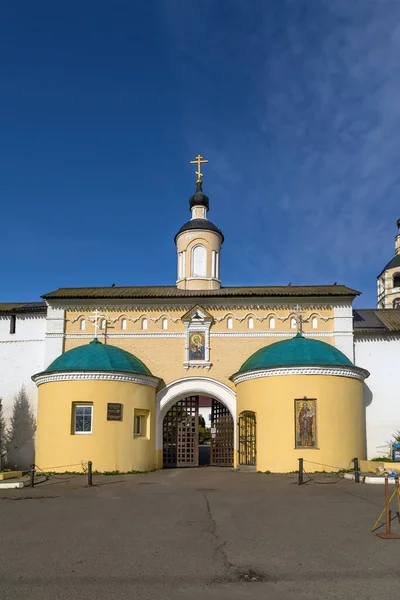Gate Paphnutius Borovsk Kloster Russland – stockfoto