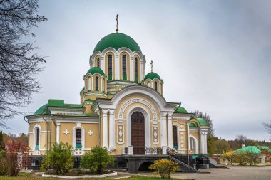Rusya 'daki Tikhonov Varsayım Manastırındaki Şekil Değiştirme Katedrali