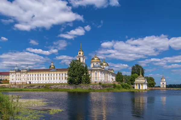 Monasterio Nilov Está Situado Isla Stolobny Lago Seliger Rusia —  Fotos de Stock