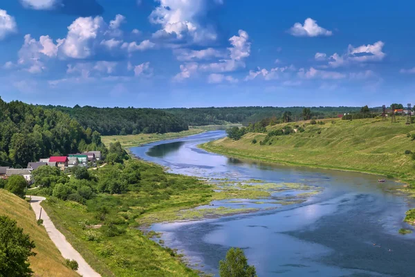 Krajobraz Rzeką Wołgą Staritsa Rosja — Zdjęcie stockowe