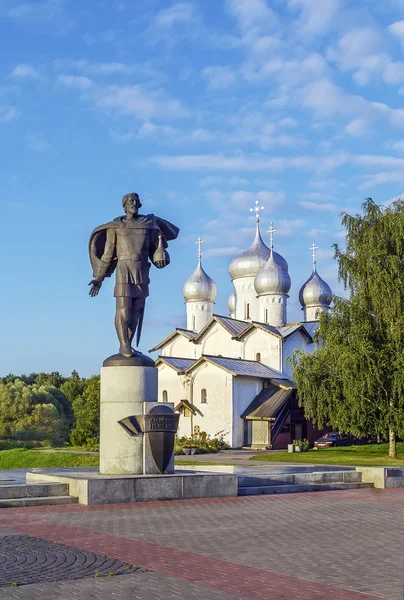 Monument van alexander Nevski, veliky novgorod — Stockfoto