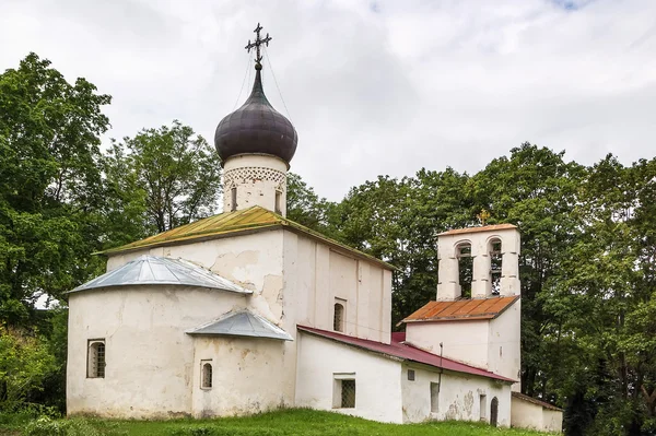 Iglesia Nueva Ascensión en Pskov — Foto de Stock