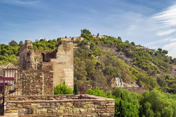 Альказаба и крепость Гибралфаро в Малаге — стоковое фото