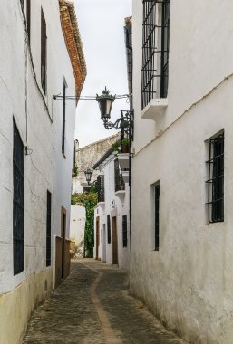 Ronda, Apain sokakta